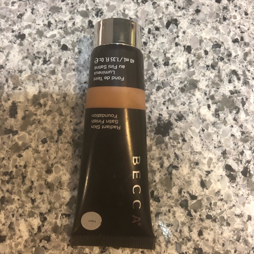 Becca Foundation❌SOLD❌